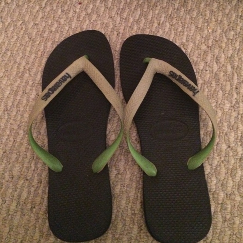 Blue and green havaianas